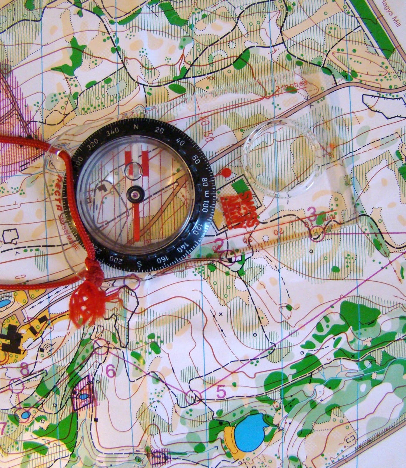 Using the Compass in Interaction with a Map (English) Greek Orienteering